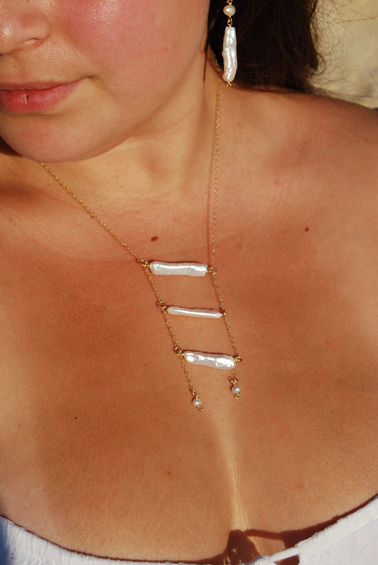 Pearl Climb Necklace